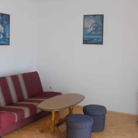14 Apartment *