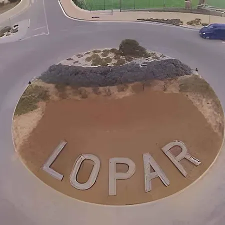 14 Apartment Lopar