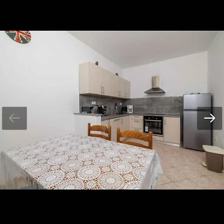 Apartment 14