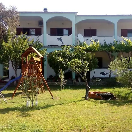 Apartment 14
